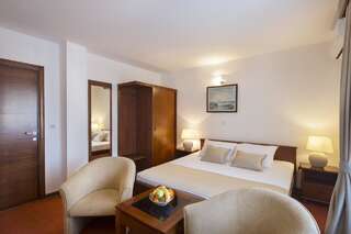 Отели типа «постель и завтрак» Villa Ljubanovic Будва Двухместный номер с 1 кроватью и террасой-4