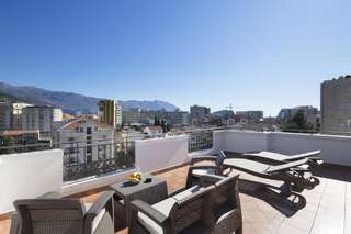 Отели типа «постель и завтрак» Villa Ljubanovic Будва Люкс с балконом-1