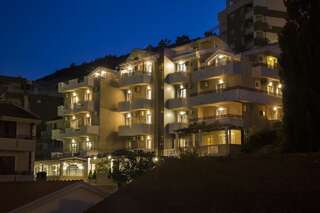 Отели типа «постель и завтрак» Villa Ljubanovic Будва-2