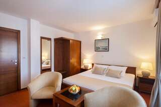 Отели типа «постель и завтрак» Villa Ljubanovic Будва Двухместный номер с 1 кроватью и террасой-8