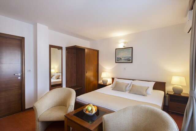 Отели типа «постель и завтрак» Villa Ljubanovic Будва-16