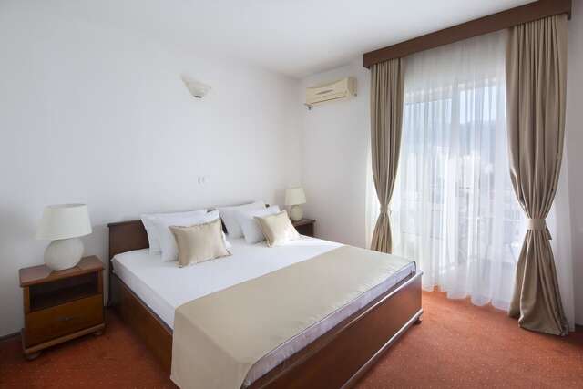 Отели типа «постель и завтрак» Villa Ljubanovic Будва-8